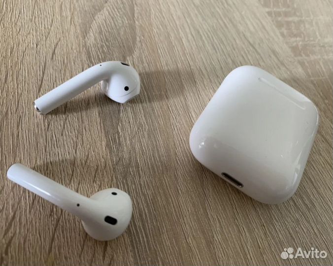 Наушники Apple Airpods 2