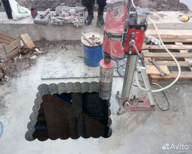 Алмазное бурение/сверление бетона