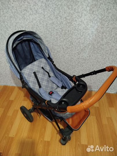 Прогулочная коляска бу
