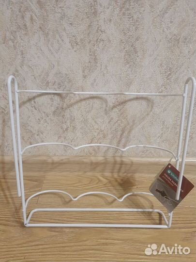 Полка навесная для бутылок