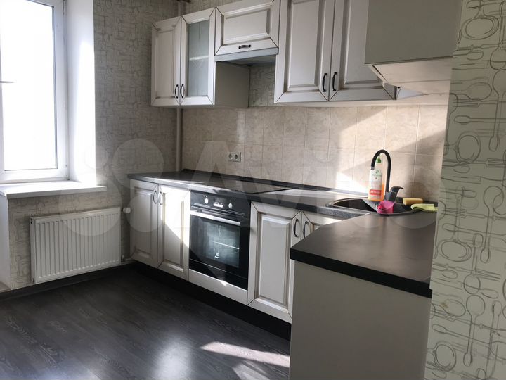 1-к. квартира, 37 м², 10/17 эт.