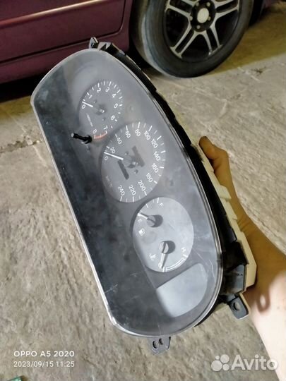 Панель приборов Mazda Xedos 6 МКПП