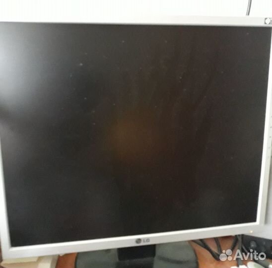 Компьютер Core 2 quad Q6600 с монитором
