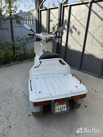 Скутер Honda Gyro up