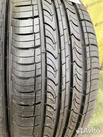 Nexen Classe Premiere 672 215/55 R17 94V