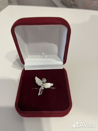 Золотой кулон Ангел