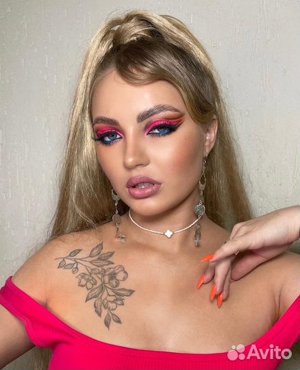 Макияж и прическа