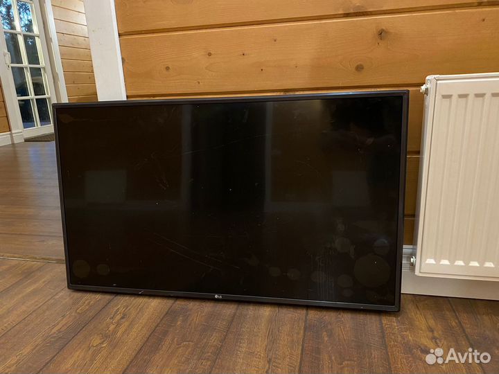Телевизор LG 43UM7500PLA 43 дюйма