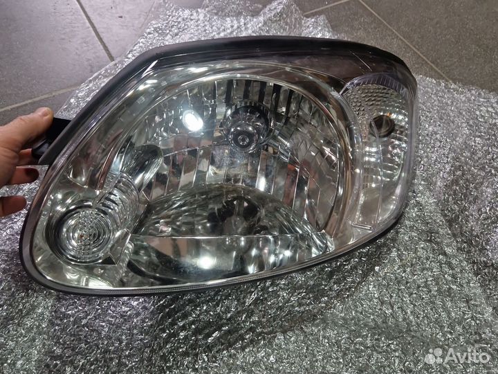 Фара левая на hyundai accent