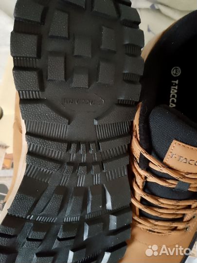 Кроссовки мужские новые