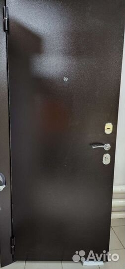 Дверь металлическая