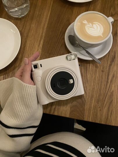 Фотоаппарат Instax Square в прокат polaroid