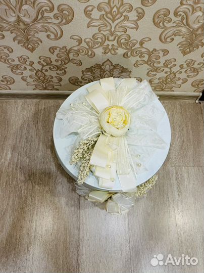 Коробка подарочная