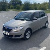 Skoda Fabia 1.6 MT, 2011, 104 000 км, с пробегом, цена 720 000 руб.