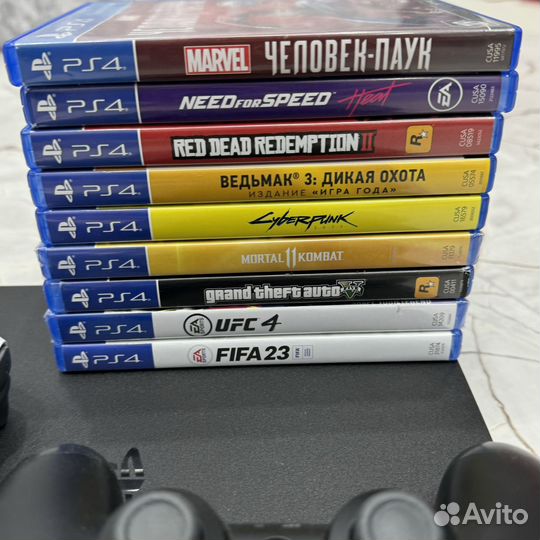 Sony PS4 Slim / Диски / 2 Джойстика