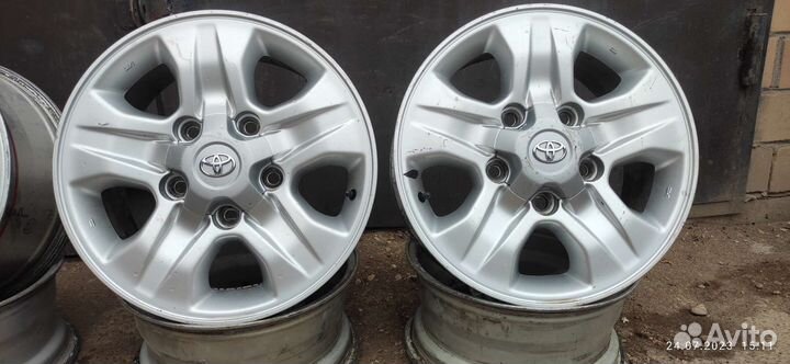 Оригинальные диски R17 Toyota Land Cruiser