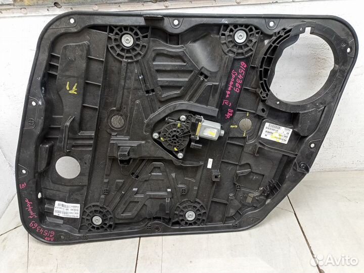 Стеклоподъемник электрический передний правый