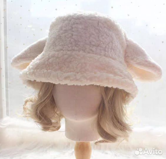 Шапка с ушками новая