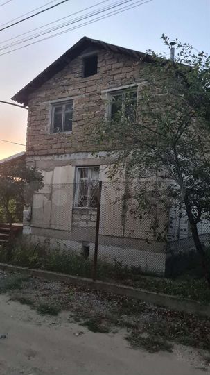 Дом 65 м² на участке 5 сот.