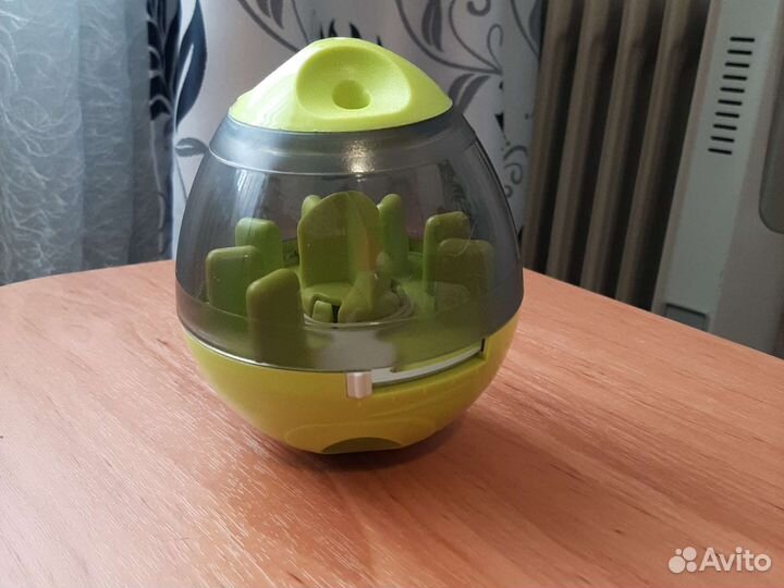 Когтеточка, кормушка