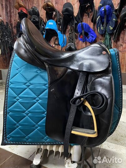 Выездковое седло Euroriding Diamant 17”