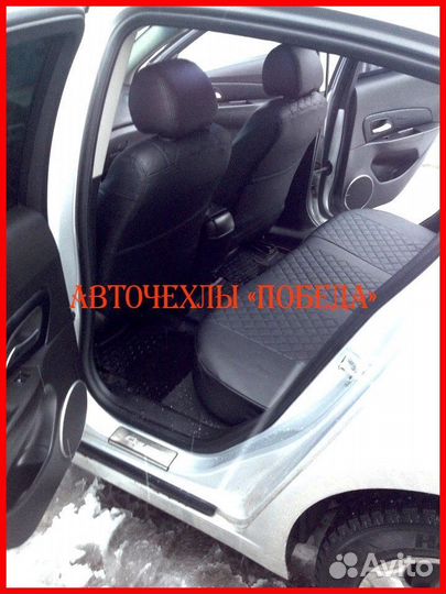 Чехлы Chevrolet Aveo из экокожи чёрные Ромб