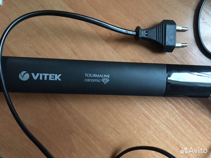 Выпрямитель для волос vitek