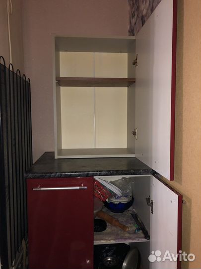 Тумба и гуаф навесной