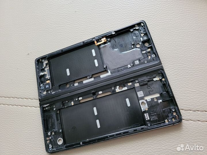 Корпус Fold2 Samsung