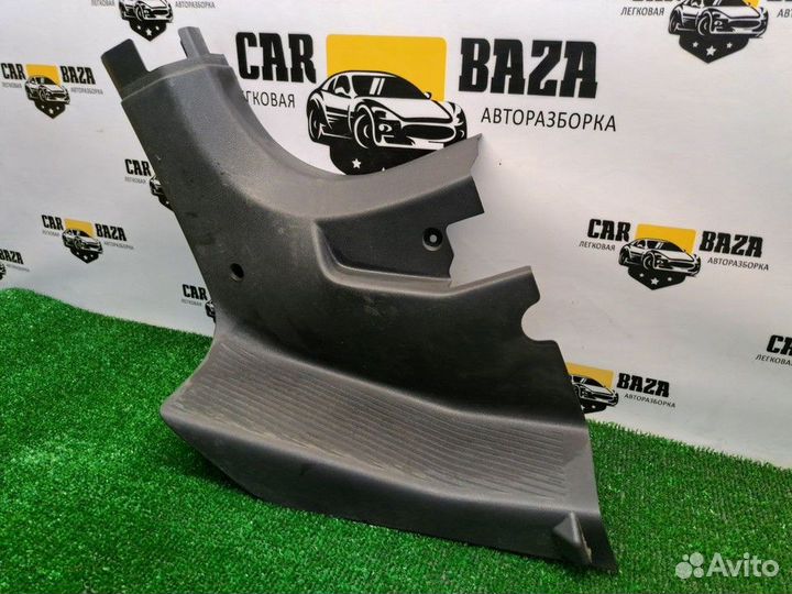 Накладка порога внутренняя L Opel Vectra