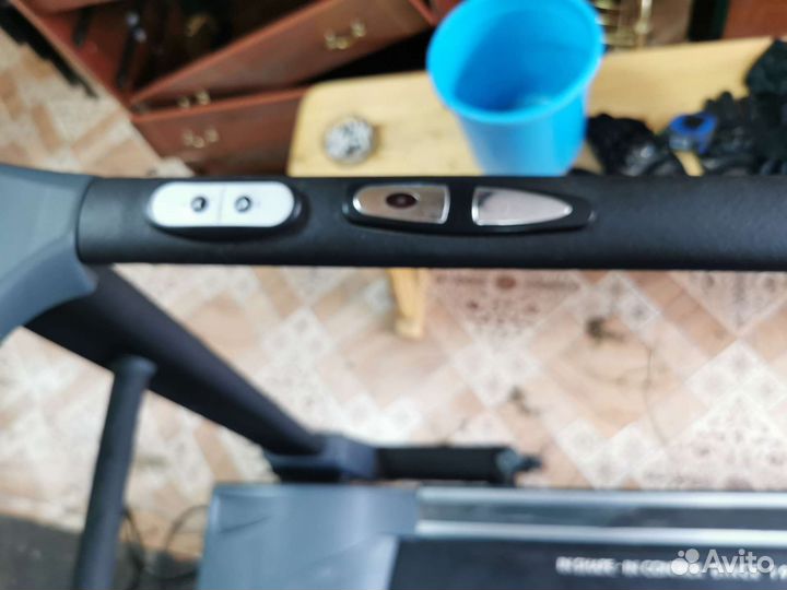 Электрическая беговая дорожка