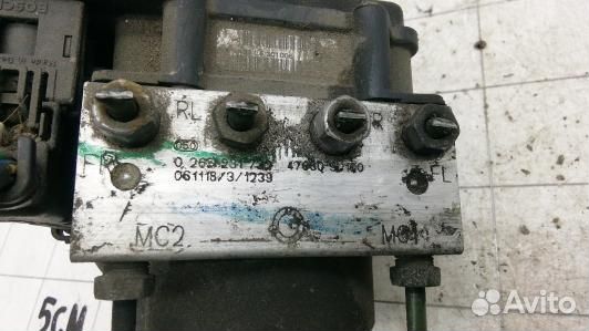 Блок ABS nissan note E11 (83Z22KW01)