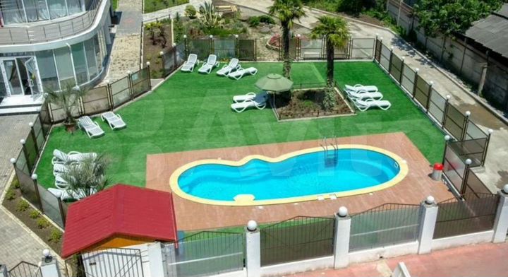 Гостиница, 5000 м²