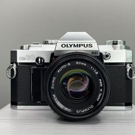 Olympus OM30 + Zuiko 50/1.8