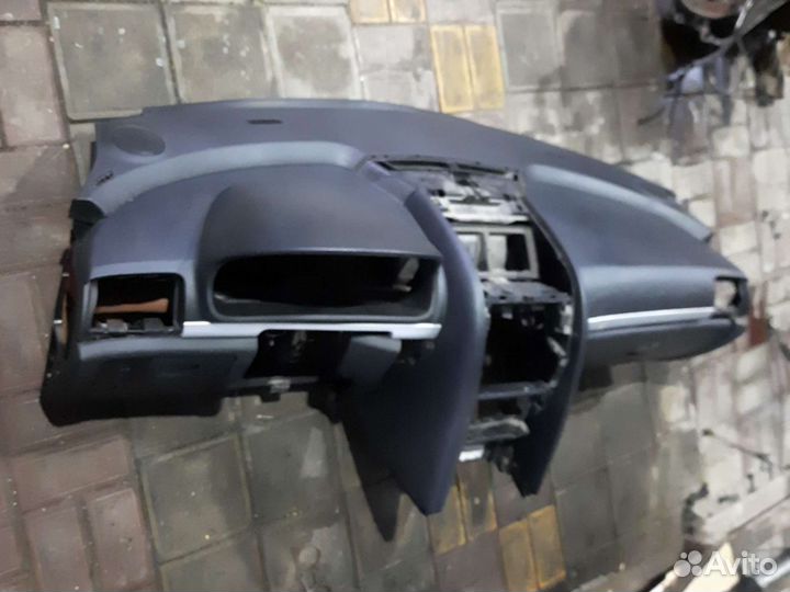 Парприз панель приборов Peugeot 407