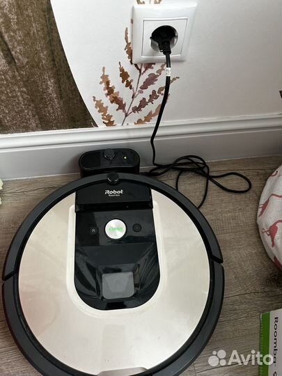 Робот пылесос irobot roomba 976