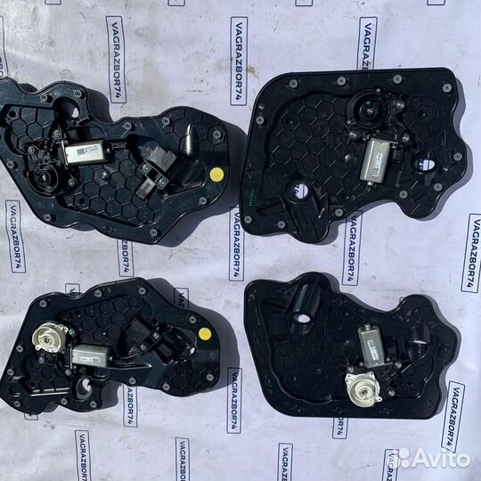 Доводчик двери audi A8 D4