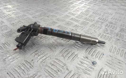 Форсунка дизельная audi A5 1 (1BS11AL04)