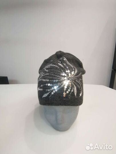 Шапка женская зимняЯ