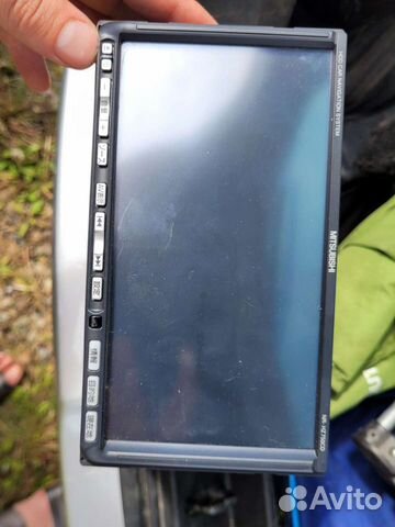 Магнитола Mitsubishi на Mazda Demio