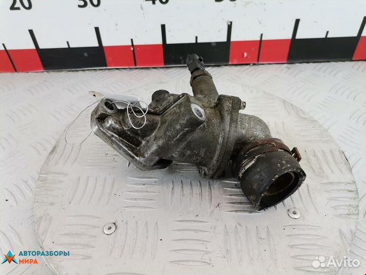 Корпус термостата Opel Astra F рест. 2001 90573325