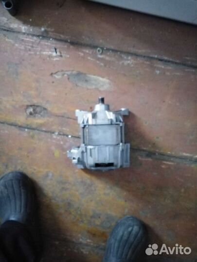 Двигателя для стиральных машын разных моделеи