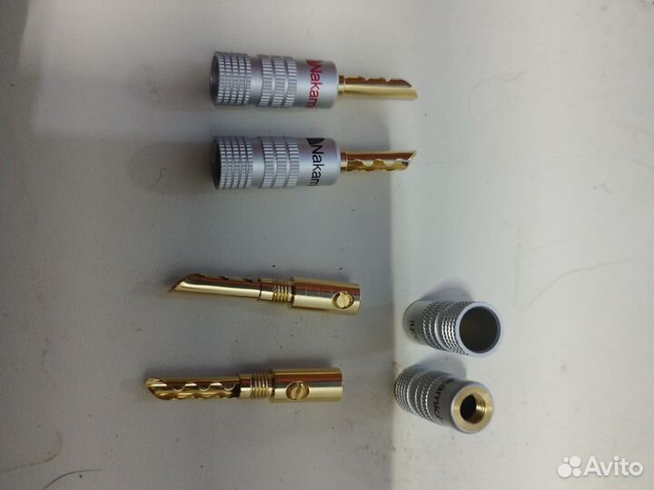 Разъемы для колонок Nakamichi