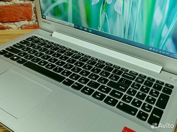 Lenovo ideapad SSD360 Core i5 Игровой Ноутбук