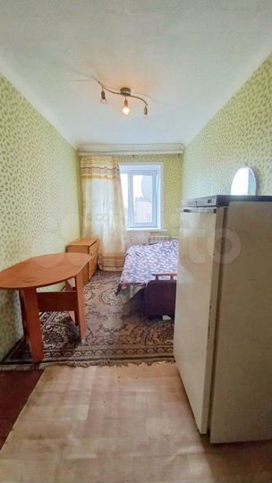 Комната 8,7 м² в 5-к., 5/5 эт.