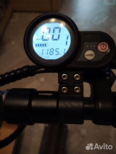 Самокат взрослый электрический бу