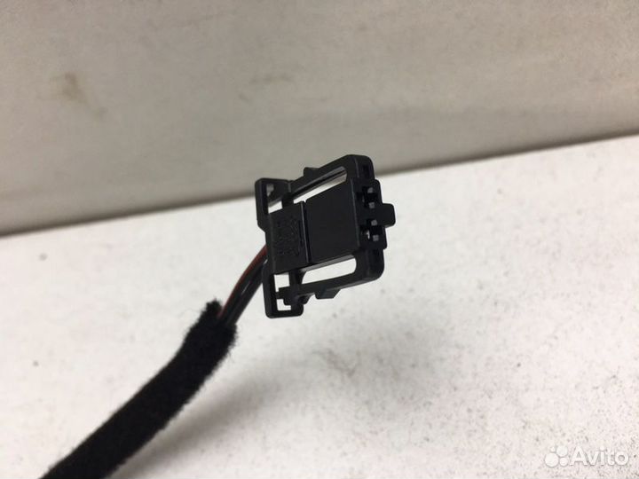 Динамик задний Volkswagen Touareg 3.0 TDI