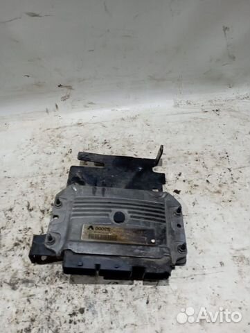 Блок управления двс Рено Меган/Renault Megane II