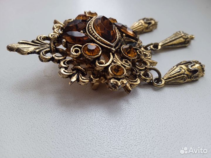 Винтажная брошь Чехословакия