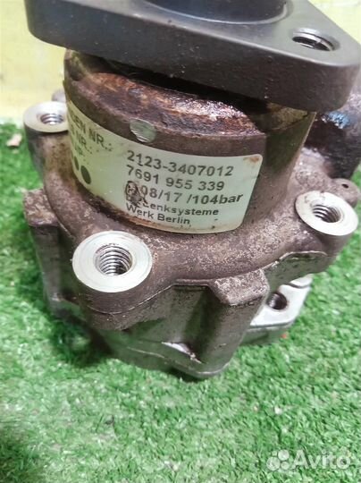 Насос гидроусилителя Chevrolet Niva 2009